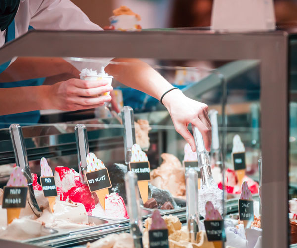 Ice Cream Bar | Heritage Waterside Ice Cream Bar